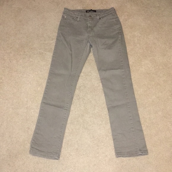 Levi’s Mid Rise Skinny - Picture 3 of 6